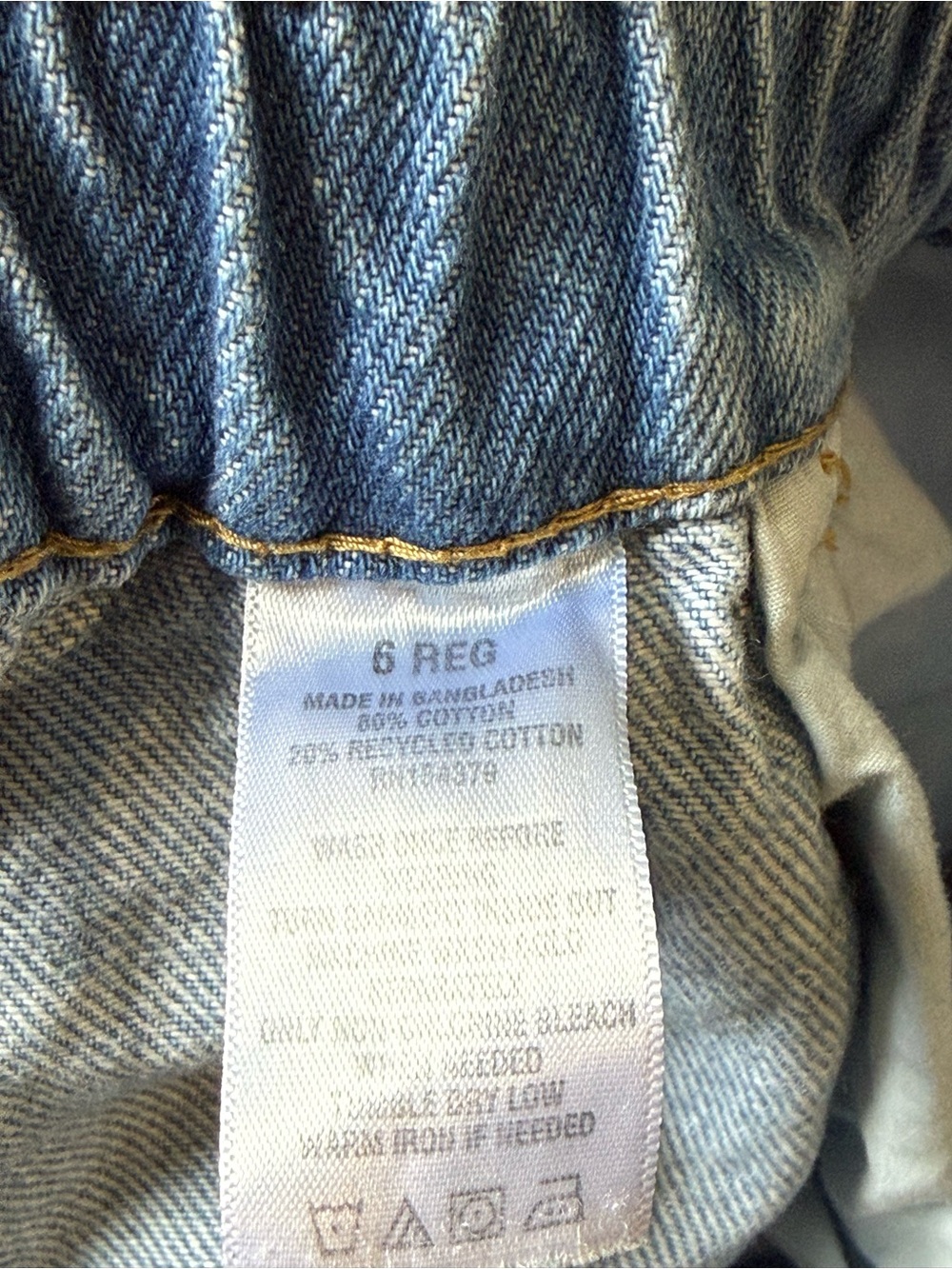 Aeropostale High Waisted Paperbag Mom Denim Shorts Size 6 32x15 - Picture 7 of 7